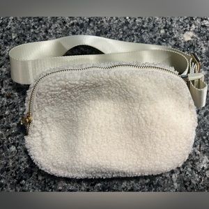 Sherpa Belt Bag